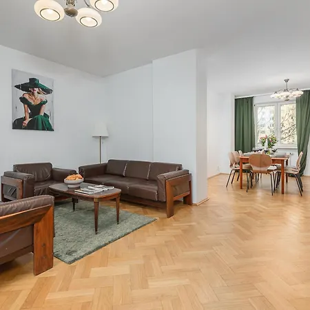 Lumina I Family 3br I 2 Bathrooms I Parking I Balcony I 105m2 I In Center Varsóvia