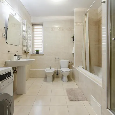 アパート Lumina I Family 3Br Apartment I 2 Bathrooms I Parking I Balcony I 105M2 I In Center ワルシャワ
